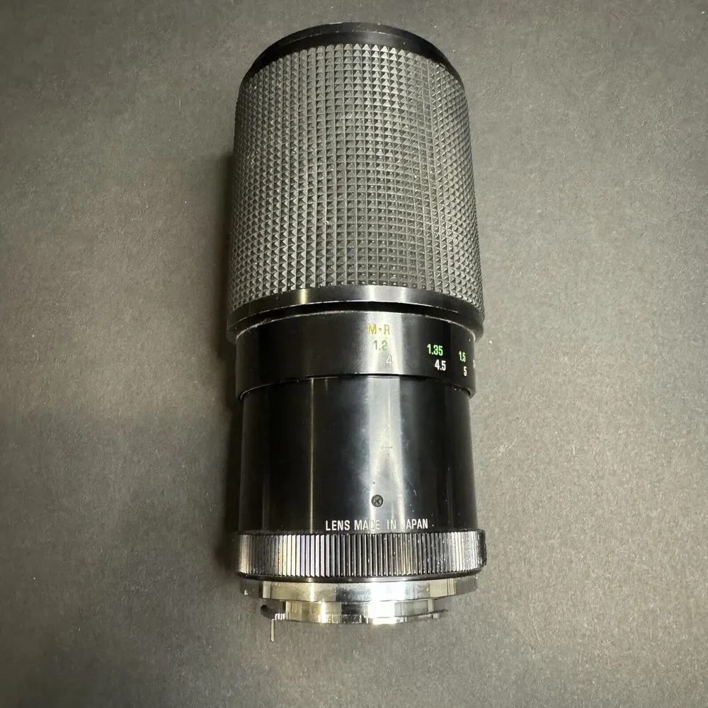 Vivitar Series 1 70-210mm f/3.5 Lens with Minolta MD Mount